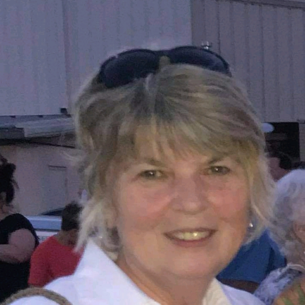 Meet your Posher, Brenda